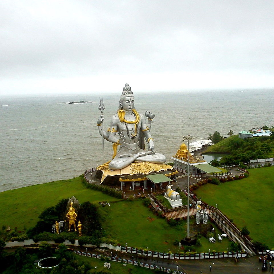 Unlocking the Spiritual Essence of Coastal Karnataka with Temple Tour Packages